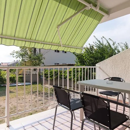 Polugic Apartment
