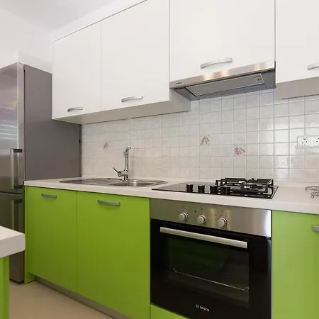 Polugic Apartment *