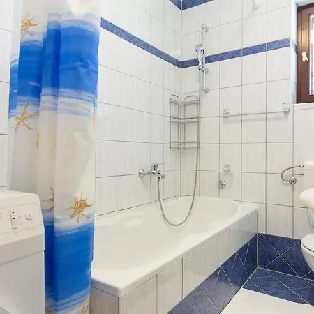 Polugic Apartment *